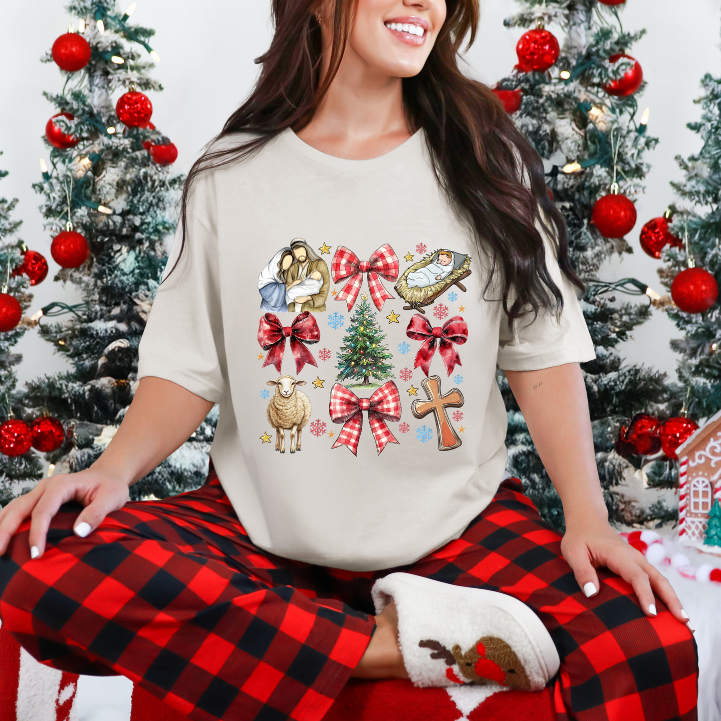 πβ¨ Faith & Festive Tee β Nativity, Tree & Bows Design βοΈπ