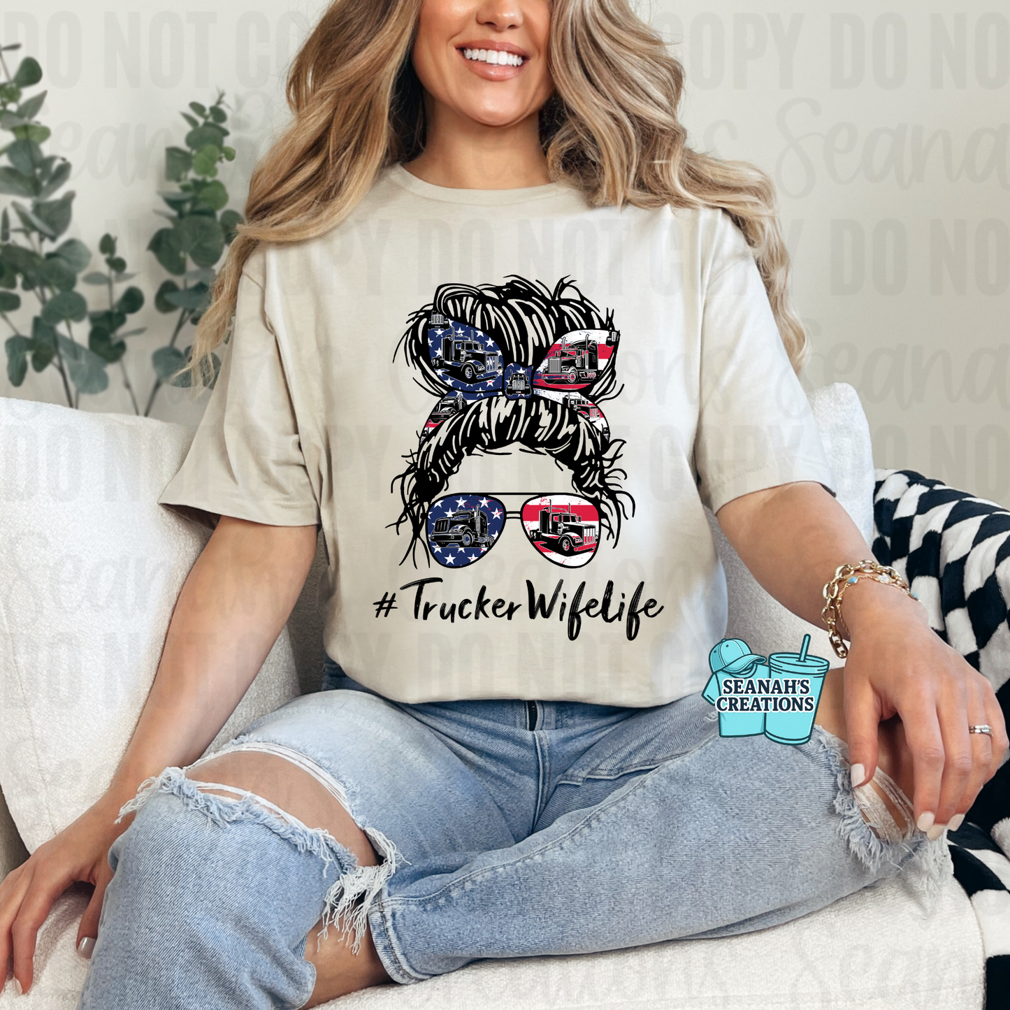 🚛 Trucker wife life Tee