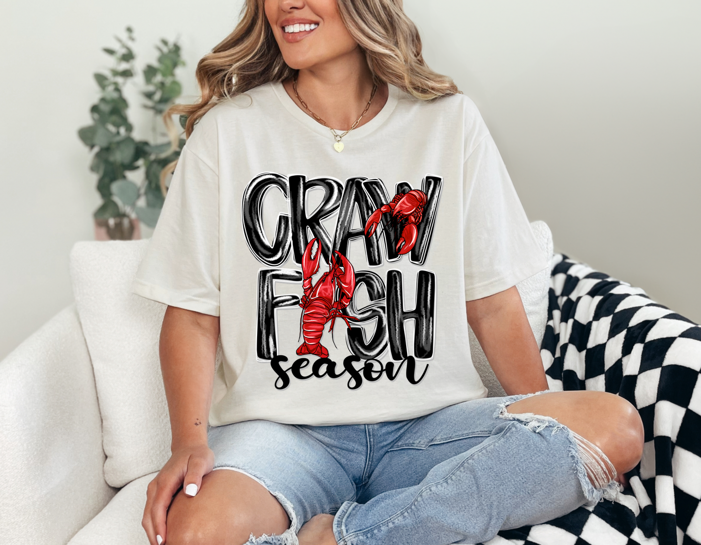 🦞 Crawfish Season Tee