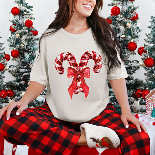 ✨ 🎄 Candy Cane Cutie Tee 🎄✨