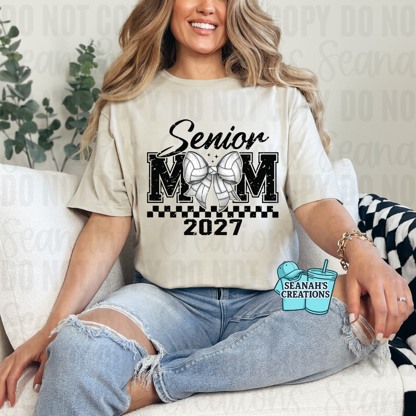 Senior 2027 Sports Mom Tee