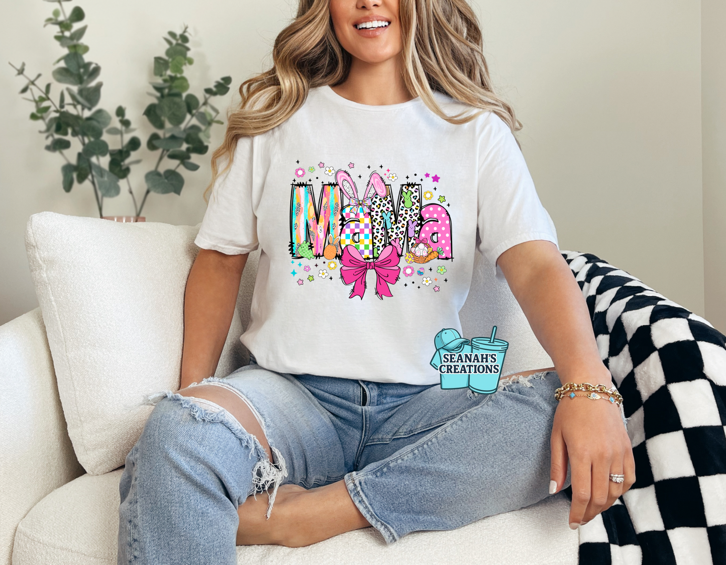 🐰🎀 Mama / Gigi / Nana Easter Bunny Bow Tee