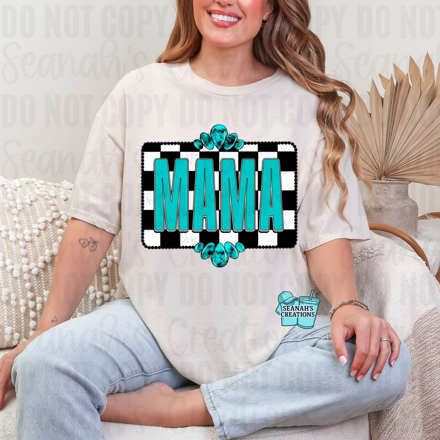 💖 MAMA (CHECKERED) Tee
