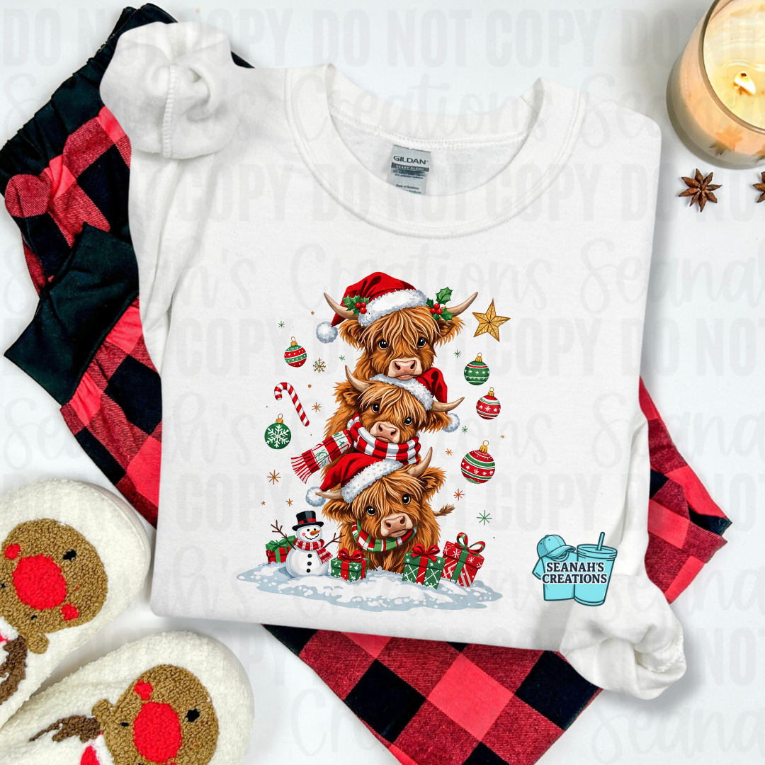 🎄🐮 Christmas Highland Cows Tee / Crew