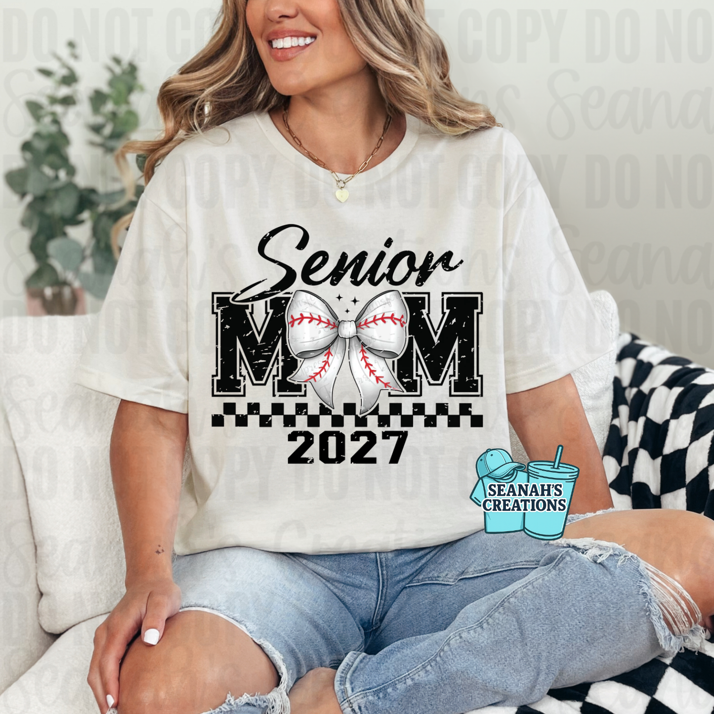 Senior 2027 Sports Mom Tee